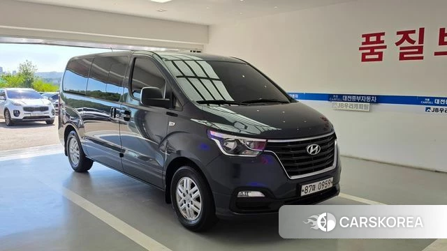 Hyundai The New Grand Starex 2018 Синий из Кореи