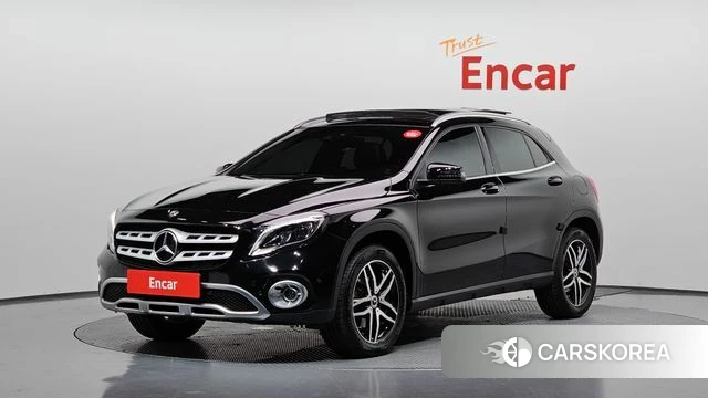 Mercedes-Benz GLA-Class X156 2019 Черный из Кореи