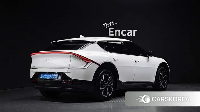 Kia EV6 2022 Белый из Кореи