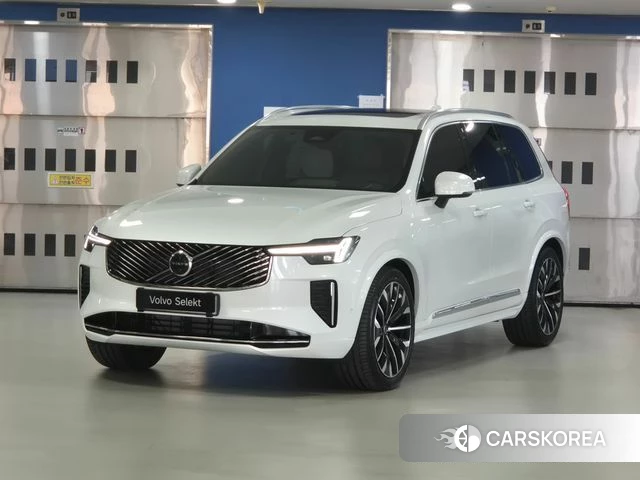 Volvo XC90 second Generation 2025 Белый из Кореи