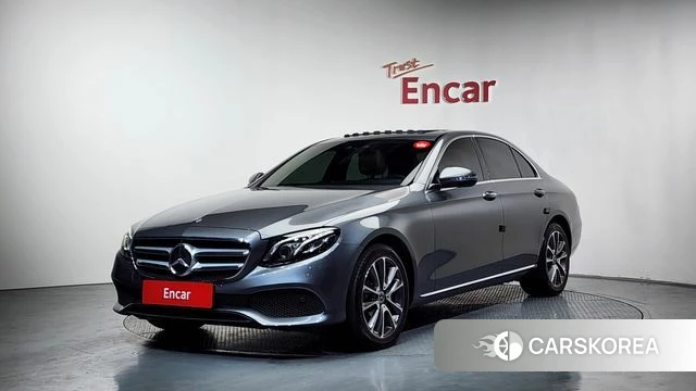 Mercedes-Benz E-Class W213 2019 Серый из Кореи