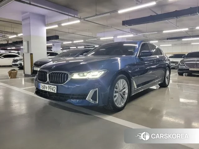 BMW 5 Series (G30) 2020 Синий из Кореи