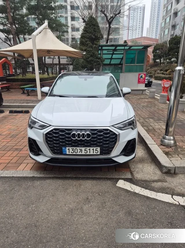 Audi Q3 (F3) 2020 Белый из Кореи