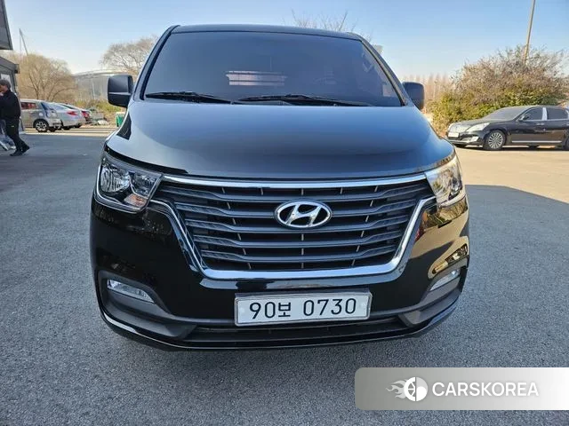 Hyundai The New Grand Starex 2019 Черный из Кореи