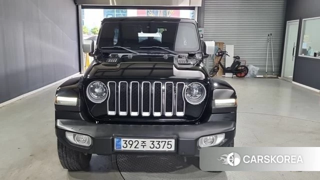 Jeep Wrangler (JL) 2023 Черный из Кореи