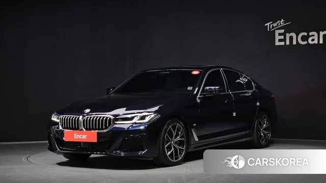 BMW 5 Series (G30) 2023 Черный из Кореи