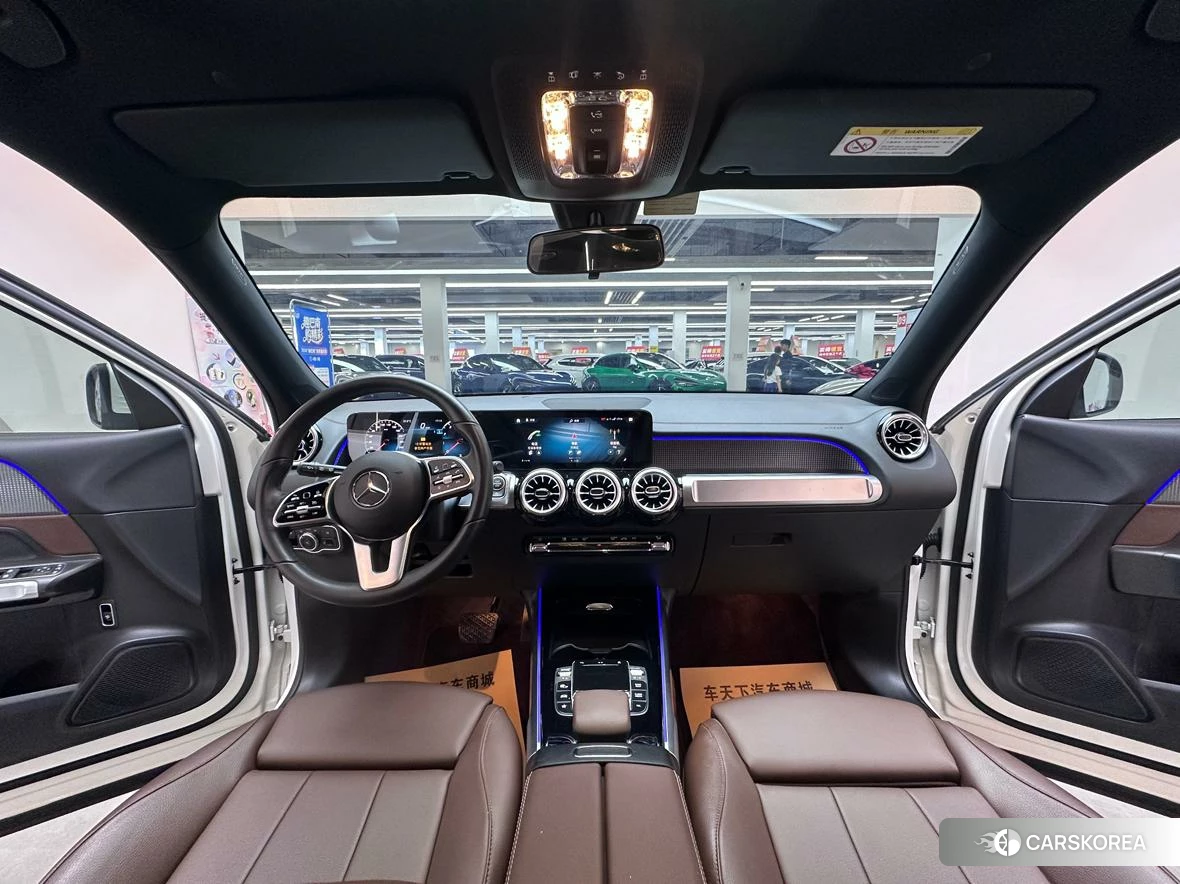 Mercedes-Benz GLB 2021 Белый из Китая