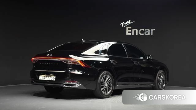 Hyundai The New Grandeur IG 2022 Черный из Кореи