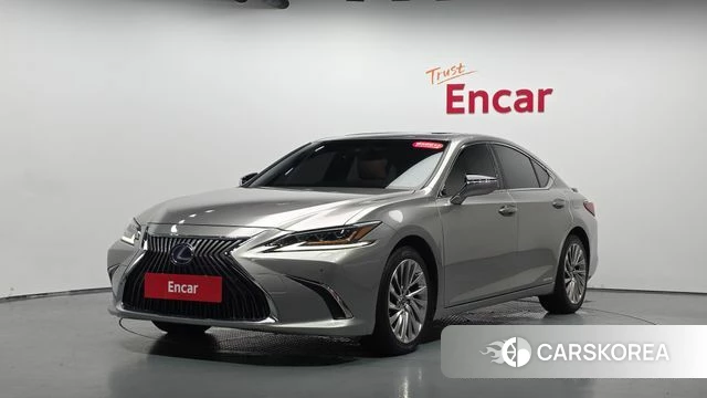 Lexus ES300h 7th generation 2021 Песочный из Кореи