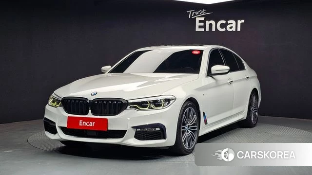 BMW 5 Series (G30) 2018 Белый из Кореи