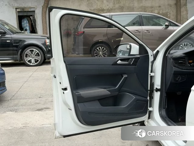 Volkswagen Lavida 2024 Белый из Китая