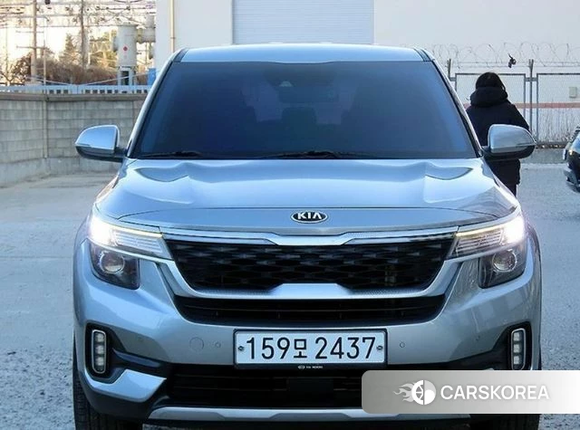 Kia Seltos 2019 Серебряный из Кореи