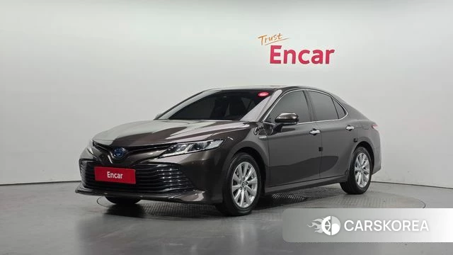 Toyota Camry (XV70) 2021 Коричневый из Кореи