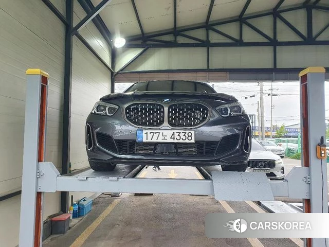 BMW 1 Series (F40) 2021 Серый из Кореи