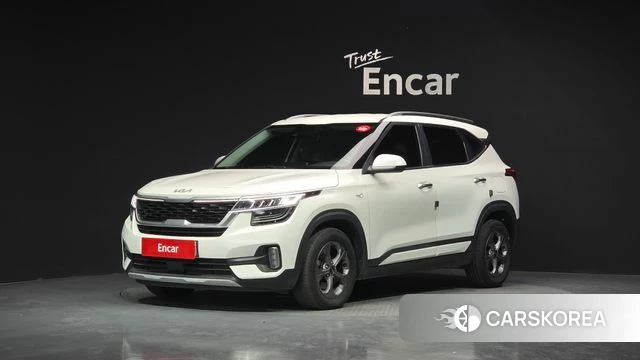 Kia Seltos 2022 Белый из Кореи