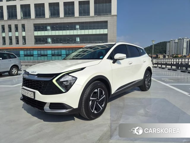 Kia Sportage 5th Generation Hybrid 2023 Белый из Кореи