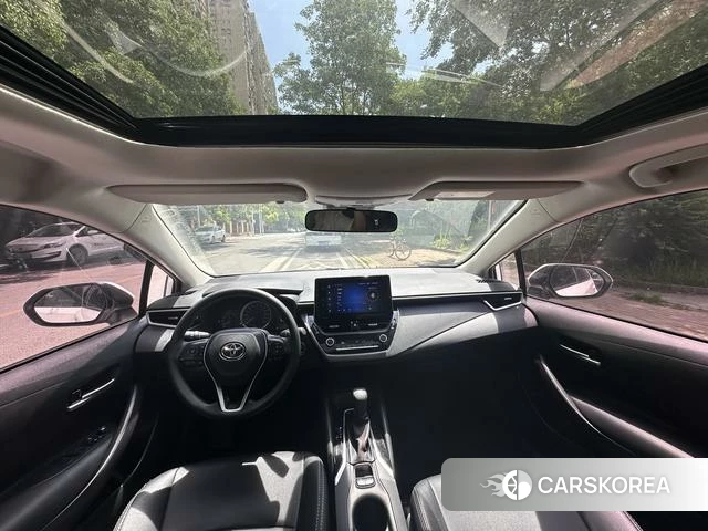 Toyota Corolla 2022 Белый из Китая
