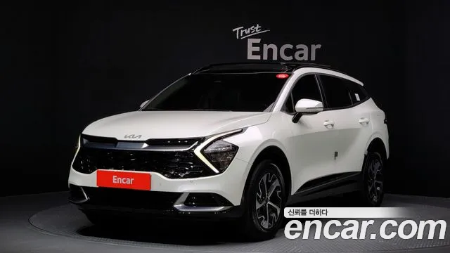 Kia Sportage 5th Generation Hybrid 2023 Белый из Кореи