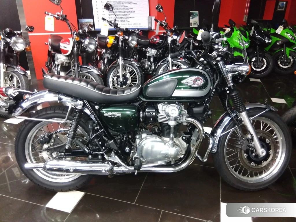 Проданный Kawasaki W800 2020 из Японии