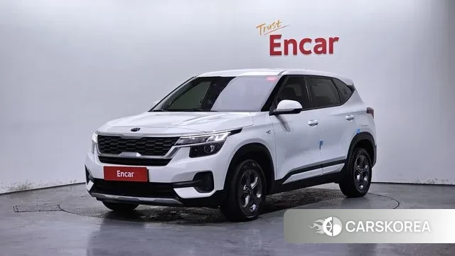Kia Seltos 2020 Белый из Кореи