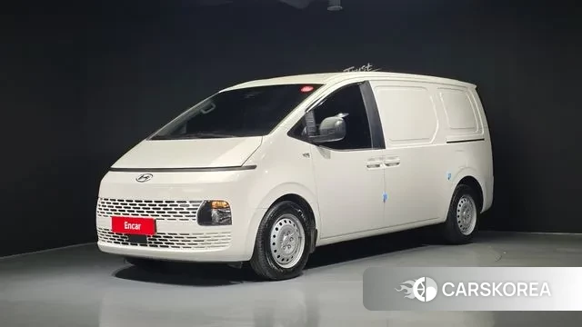 Hyundai Staria 2021 Белый из Кореи