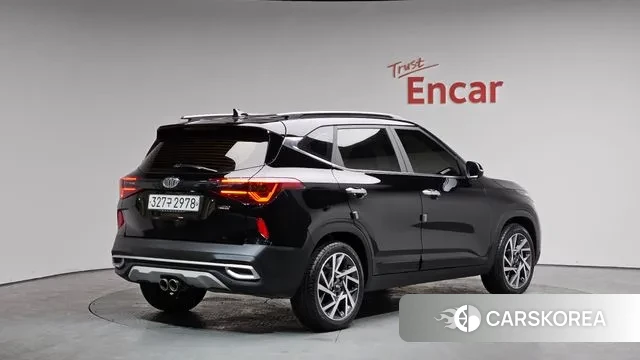 Kia Seltos 2020 Черный из Кореи