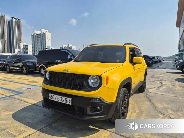 Jeep Renegade 2018 Желтый из Кореи