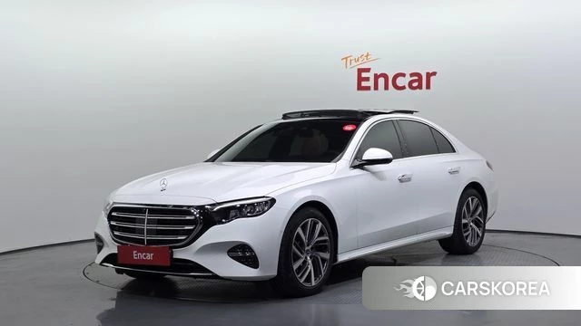 Mercedes-Benz E-Class W214 2025 Белый из Кореи