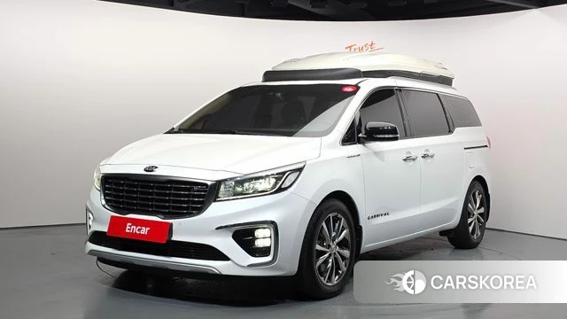 Kia The New Carnival 2018 Белый из Кореи