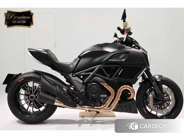 Проданный Ducati DIAVEL DARK 2014 из Японии