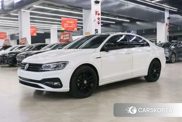 Volkswagen Lingdu 2021 Белый из Китая