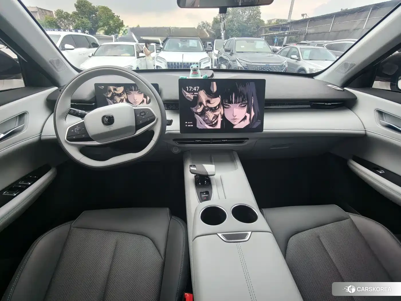Chang'an Changan UNI-Z 2024 Белый из Китая