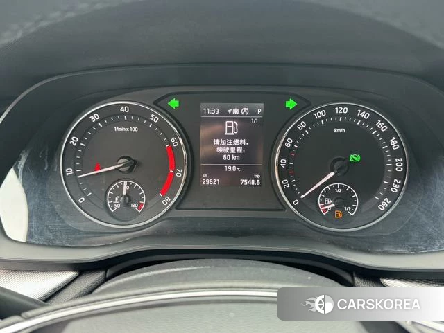 Skoda Octavia 2022 Шампань из Китая