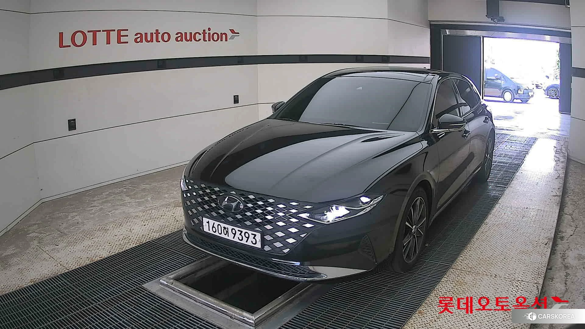 Hyundai Grandeur 2021 Midnight Black из Кореи