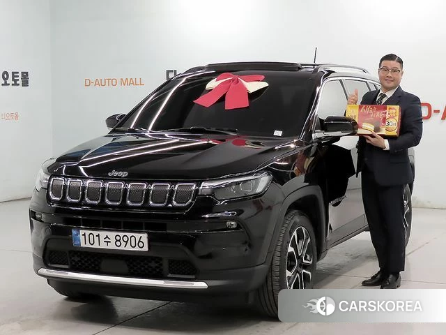 Jeep Compass 2nd Generation 2022 Черный из Кореи