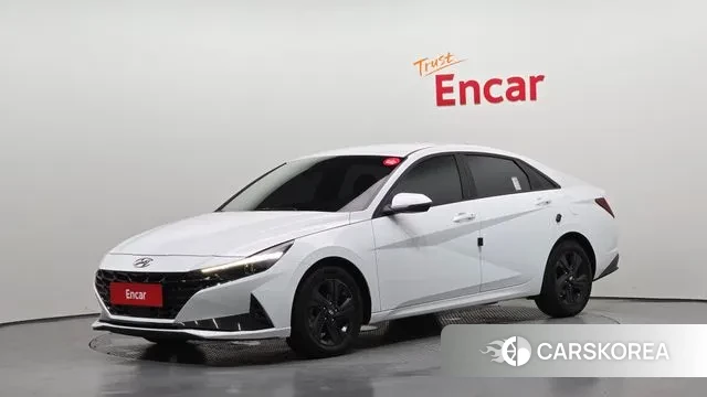 Hyundai Avante Hybrid (CN7) 2022 Белый из Кореи