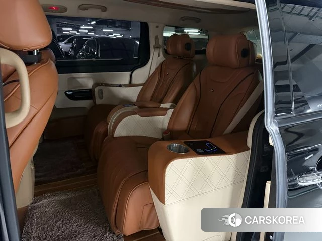 Kia The New Carnival 2018 Черный из Кореи
