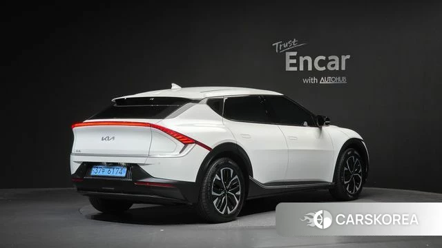 Kia EV6 2024 Белый из Кореи