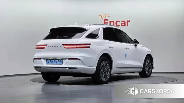 Genesis Electrified GV70 2022 Белый из Кореи