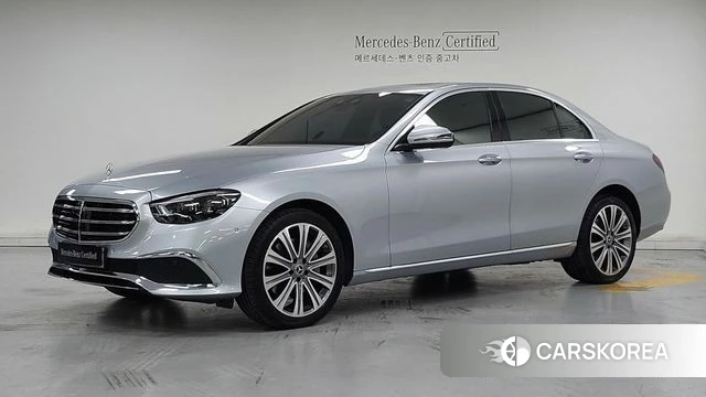 Mercedes-Benz E-Class W213 2022 Серебряный из Кореи