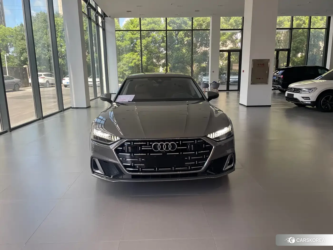 Audi A7L 2024 Синий из Китая