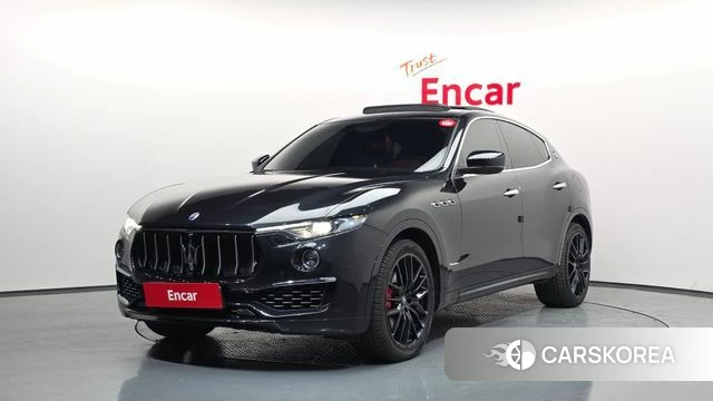 Maserati Levante 2019 Черный из Кореи