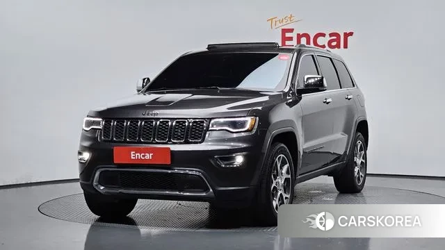 Jeep Grand Cherokee 2018 Серый из Кореи