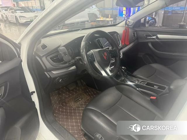 Roewe 360 2018 Белый из Китая