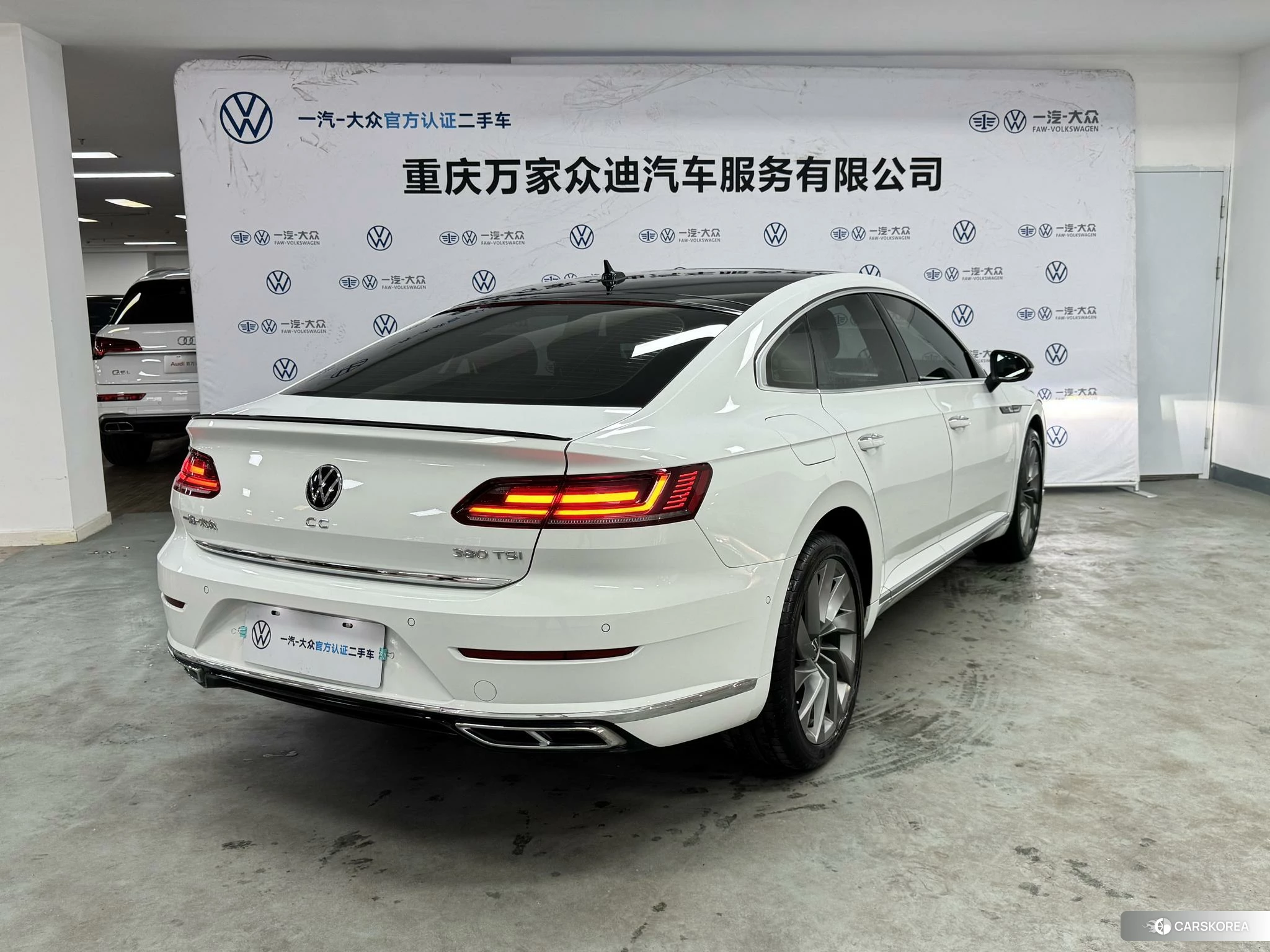 Volkswagen CC 2022 Белый из Китая