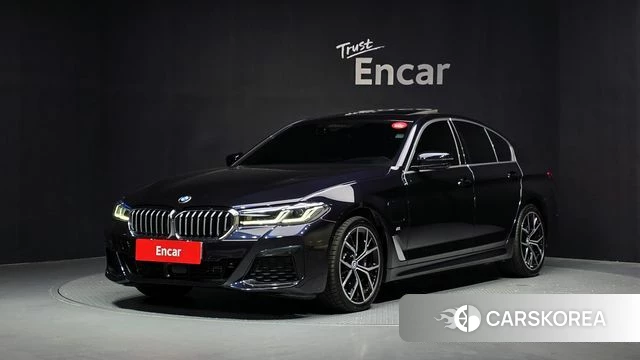BMW 5 Series (G30) 2021 Черный из Кореи
