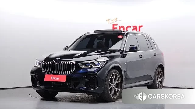 BMW X5 (G05) 2023 Черный из Кореи