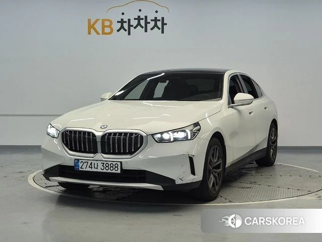 BMW 5 Series (G60) 2025 Белый из Кореи