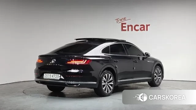 Volkswagen Arteon 2019 Черный из Кореи