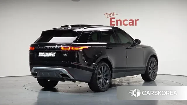 Land Rover Range Rover Velar 2019 Черный из Кореи